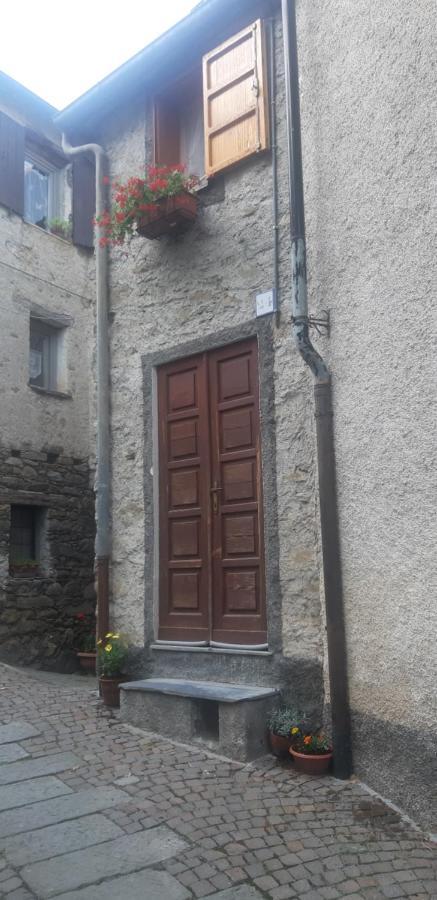 Ca' Du Barbe: Tra Le Alpi E Il Mare Vila Mendatica Exterior foto